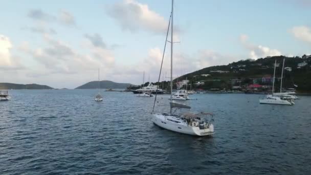 Antenne Yachts Ville Leverick Dans Les Îles Vierges Britanniques — Video