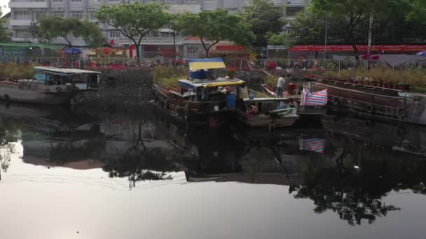 Vietnamese Maan Nieuwjaar Drijvende Bloemenmarkt Chi Minh City Een Hoogtepunt — Stockvideo