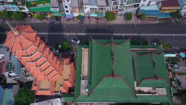 Drónpályára Néző Hagyományos Buddhista Pagoda Sűrű Városi Környezetben Minh Város — Stock videók