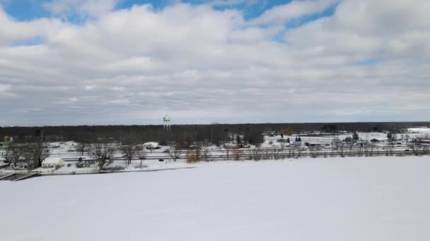 Mona Lake Winter Drone Descending Iced Surface January 2022 — Stock Video