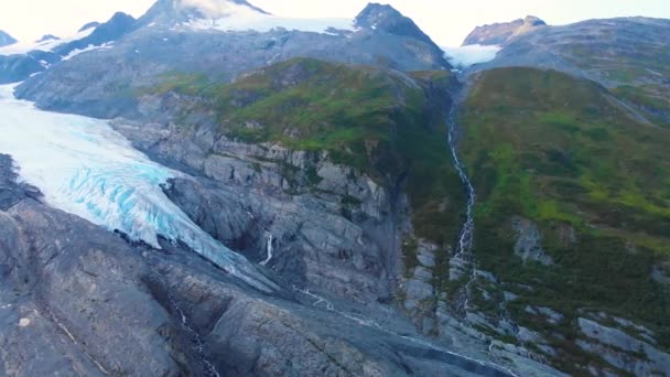 Drone Video Van Worthington Gletsjer Bij Valdez Zonnige Zomerdag — Stockvideo