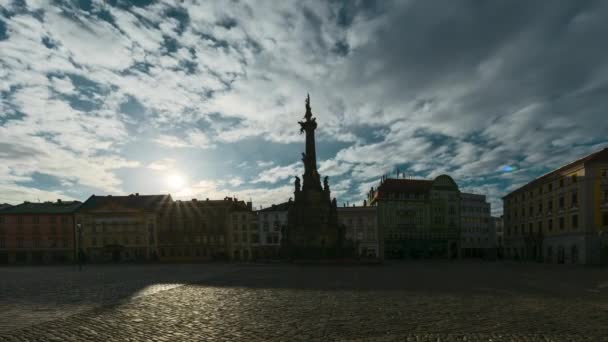 Timelapse Olomouc Barock Heliga Treenighet Kolumn Tjeckien — Stockvideo