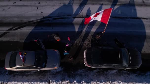 Konvoj Svobody 2022 Přijíždí Shromaždiště Kopci Vankleek Ontario Ledna 2022 — Stock video