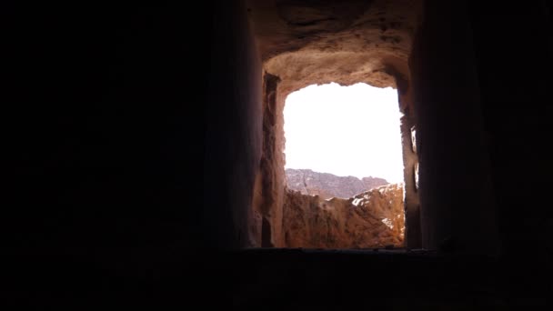 Fenêtre Vue Des Ruines Antiques Temple Dans Parc Archéologique Petra — Video