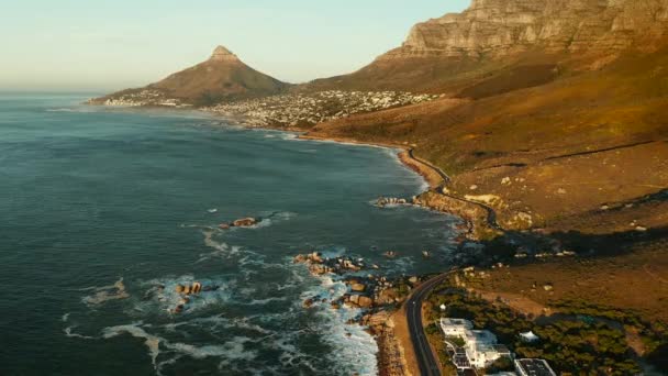 Apostles Hotel Spa Oudekraal Beach Lion Head Mountain Cape Town — Stock Video