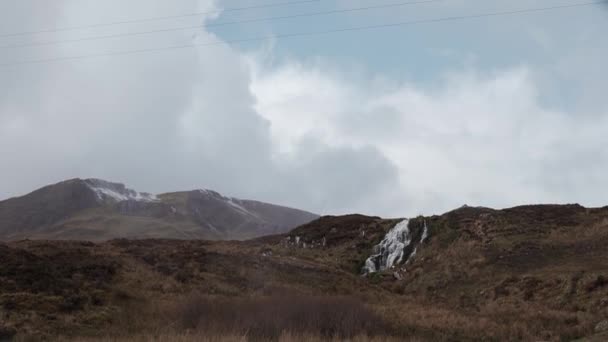 Cascada Las Highlands Escocesas Medio Nada — Vídeos de Stock