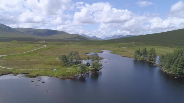 Húzza Vissza Légi Leleplezés Lövés Felett Loch Ossian Nézett Rannoch — Stock videók