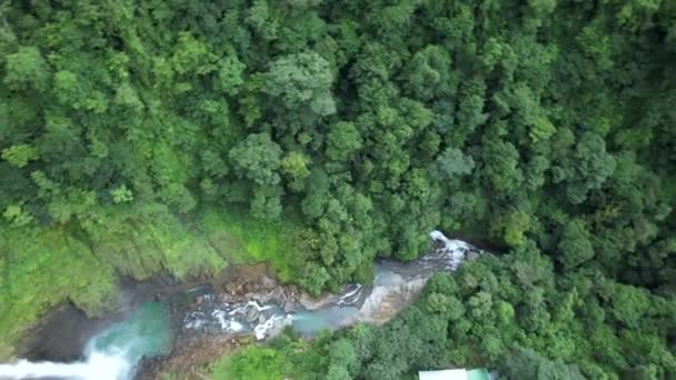 Aerial Orbit Eco Chontales Waterfall Falling Natural Pond Surrounded Dense — Stock Video