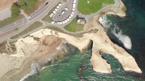 Luftaufnahme Des Nahe Gelegenen Santa Cruz Surfing Museum — Stockvideo
