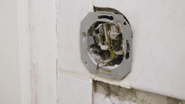 Close Shot Electrical Socket Has Recently Been Installed Tile Bathroom — ストック動画