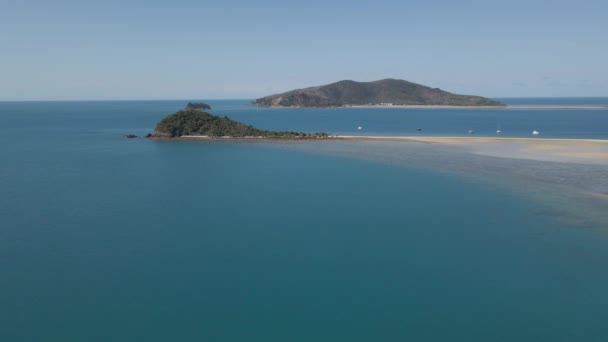 Coral Sea Blue Waters Langford Island Hayman Islands Whitsunday Qld — Vídeos de Stock