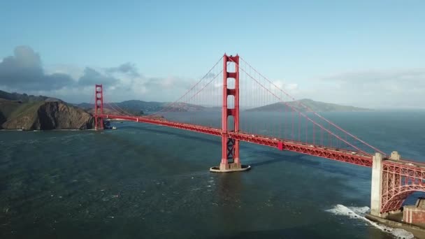 Puente Golden Gate Bahía San Francisco Día Soleado Vista Aérea — Vídeos de Stock