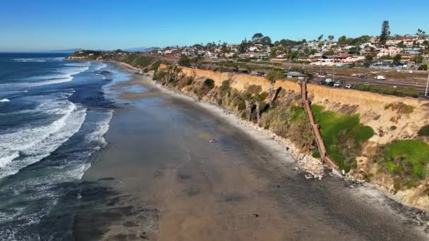 Aerial Drone Shot Cliff Sandy Beaches Cardiff Sea California Usa — Vídeos de Stock