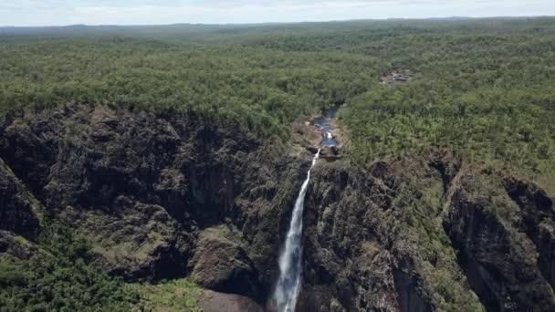 Vista Aérea Cachoeira Wallaman Verão Girringun National Park Floresta Tropical — Vídeo de Stock