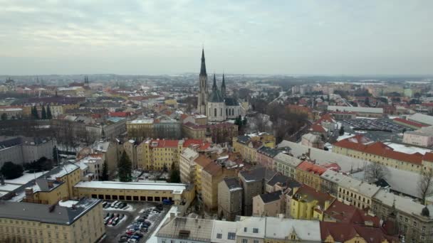 Ołomuniecka Katedra Jest Ważnym Elementem Miejskiego Krajobrazu — Wideo stockowe