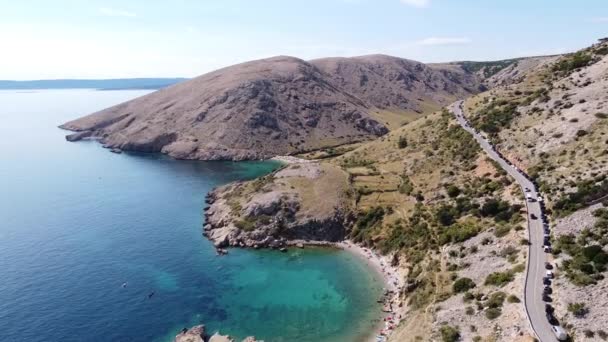 Oprna Bay Krk Island Kroatië Luchtdrone Zicht Verborgen Stranden Bergen — Stockvideo