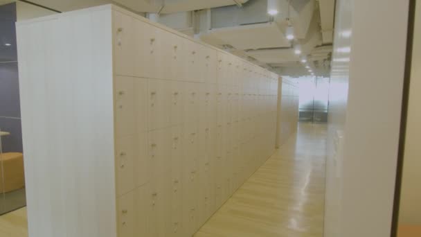 Dolly Shot New Modern Office Locker Area Daytime — Stock Video