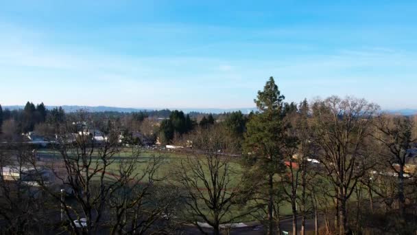 Drone Schot Portland Oregon Stijgt Ochtend Zonsopgang Schoolpark — Stockvideo
