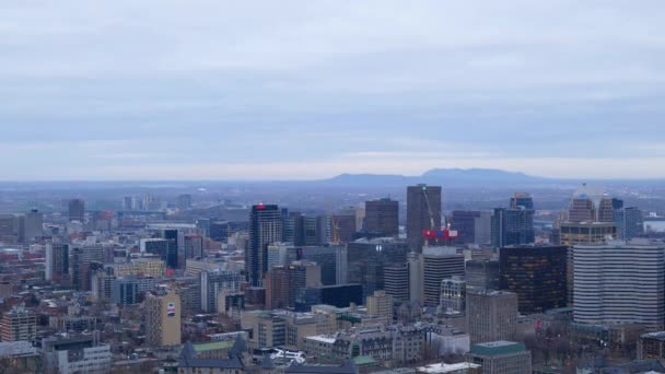 캐나다 몬트리올 겨울해 루아얄의 꼭대기에서 — 비디오