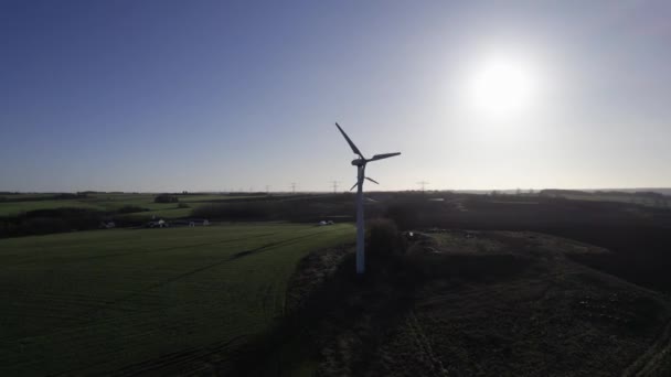 Dänische Windmühlentechnologie Luftaufnahme Produktion Von Windenergie — Stockvideo