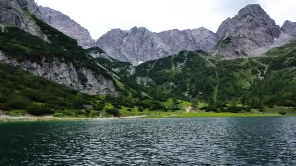 Seebensee Meer Oostenrijkse Alpen Luchtwater — Stockvideo
