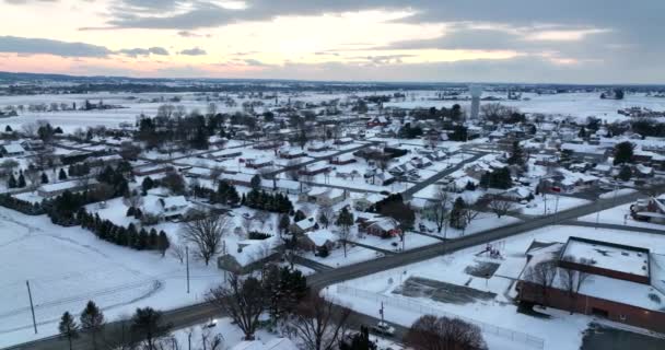 Ciudad Estados Unidos Nieve Fresca Invierno Nieve Blanca Amanecer Comunidad — Vídeo de stock