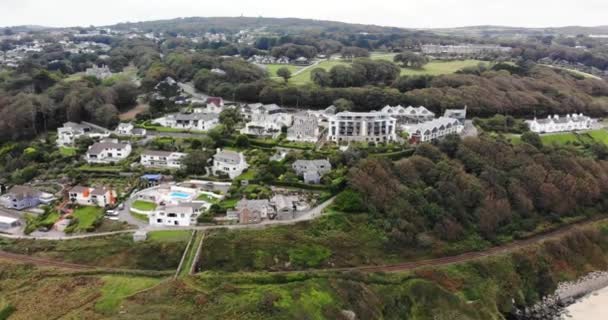 Luchtfoto Van Grote Huizen Hotels Porthminster Point Ives Cornwall — Stockvideo