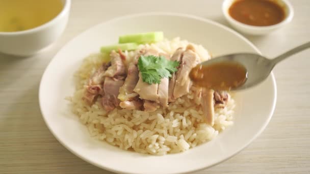 Hainanese Kuřecí Rýže Nebo Dušená Rýže Kuřecím Masem Asijské Jídlo — Stock video