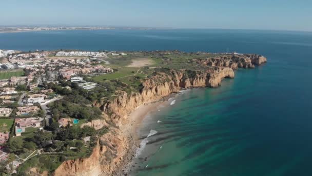 Phare Particulier Falaises Escarpées Lagos Océan Atlantique Aérien — Video