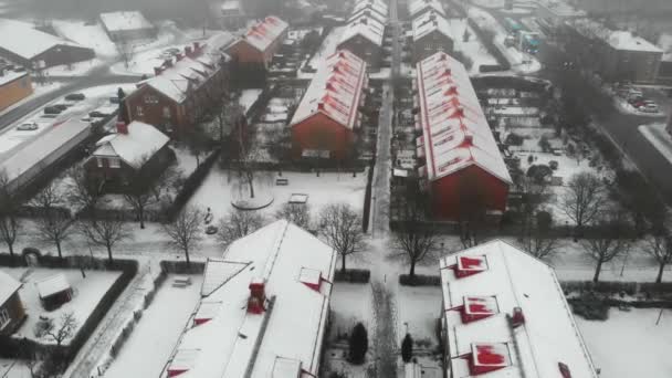 Blocos Apartamentos Com Jardim Coberto Com Neve Inverno Jonsered Suécia — Vídeo de Stock