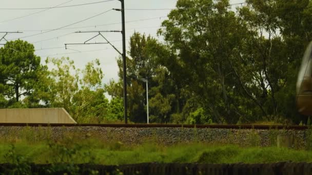 Lento Tiro Pan Trem Passando Por — Vídeo de Stock