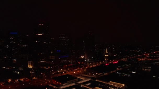 Aerial Descending Wide Shot San Francisco Skyline Night — Stock Video