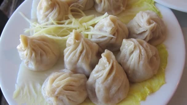 Xiao Long Bao Soepknoedels Traditioneel Chinees Eten Langzame Uitzoomen — Stockvideo