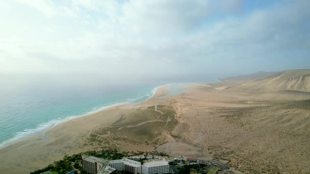 Flygfoto Över Kusten Fuerteventura Kanarieöarna — Stockvideo