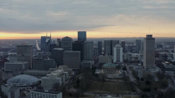 Svítání Drone Anténa Nad Centrem Nashville Tennessee Město — Stock video