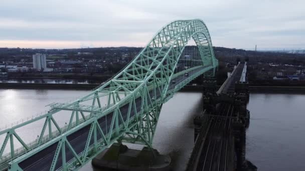 Jubileu Prata Através Arco Ponte Pedágio Travessia Vista Aérea Rio — Vídeo de Stock