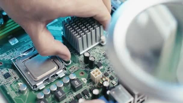 Rimozione Del Microprocessore Dal Circuito Computer Desktop — Video Stock