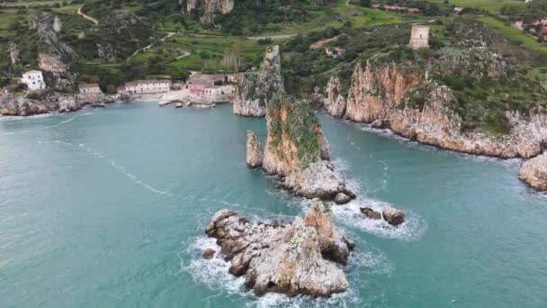 Rocas Scopello Sicilia Faraglioni Drone — Vídeos de Stock