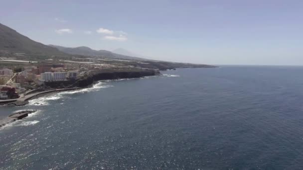 カナリア諸島のドローンからテネリフェ島 バジャマール — ストック動画