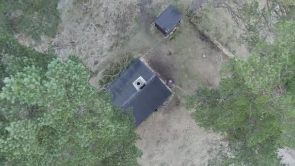 Rekaman Drone Udara Naik Langsung Atas Bothy Bob Scott Terpencil — Stok Video