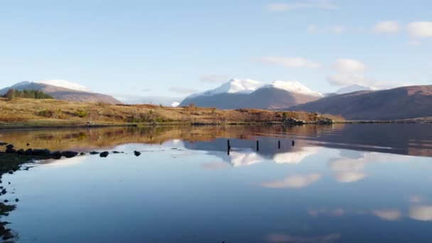 Légi Felvétel Repül Közel Felett Szelíd Hullámok Víz Loch Etive — Stock videók