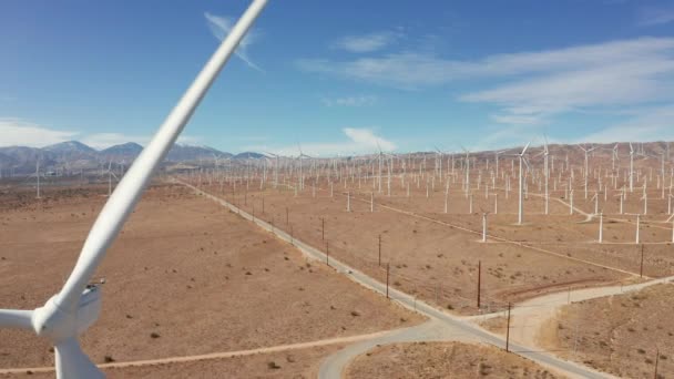 Camera Pulls Backwards Moves Propellers Windmill Desert Wind Farm — Stock Video