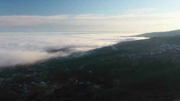 Vista Aerea Altopiani Serra Estrela Sopra Nuvole Portogallo Giro Drone — Video Stock