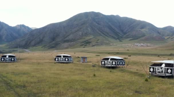 Camp Yourtes Semi Nomades Tibétaines Prairies Gansu Chine Occidentale — Video