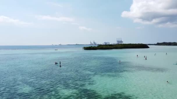 Drone Disparo Capturar Grupo Turistas Paddle Surf Hermoso Día Boca — Vídeos de Stock