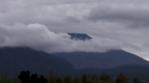 Villarrica Volcano Pucon Chili April 2017 Wolken Boven Villarrica Vulkaan — Stockvideo