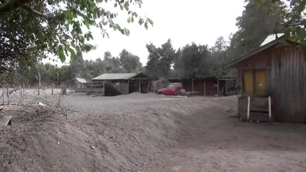 Ένα Τοπίο Τέφρας Μετά Την Έκρηξη Του Ηφαιστείου Calbuco Στην — Αρχείο Βίντεο
