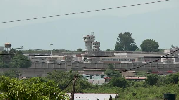 Έξω Από Φυλακή Υψίστης Ασφαλείας Puente Grande Στην Πολιτεία Jalisco — Αρχείο Βίντεο