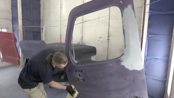 Pintura Camión Semi Transporte Cabina Pintura Industrial — Vídeo de stock