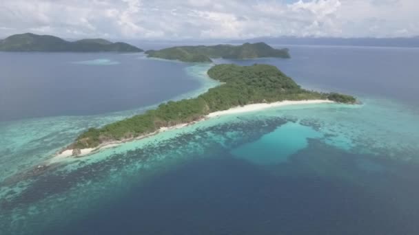 Tiro Aéreo Uma Ilha Tropical Nas Filipinas — Vídeo de Stock